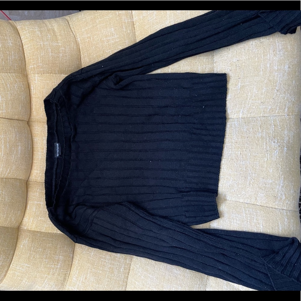 Off shoulder knit sweater